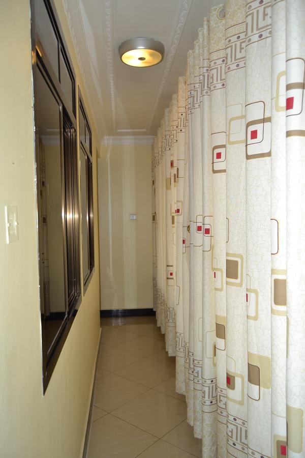 Barcelona Lodge باجامويو المظهر الخارجي الصورة